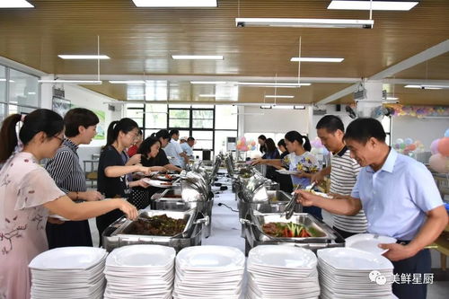 晨曦細(xì)雨育桃李，美饌珍饈慰園丁——鼎和盛集團(tuán)美鮮星廚為大連老師獻(xiàn)上貼心餐飲服務(wù)